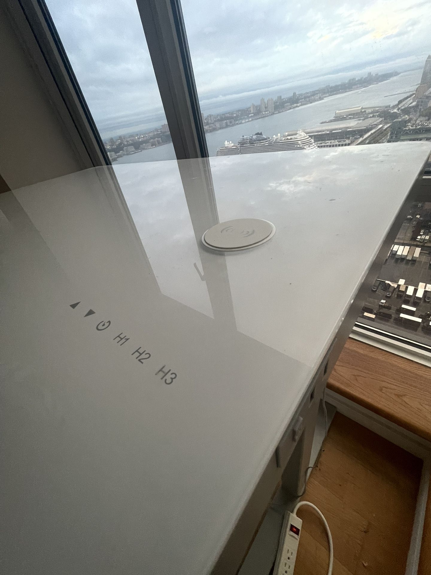 Powered Standup Desk. Excellent