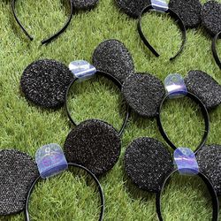 Mickey Ear Party Favors (9): Disney, Mouse Ears, Themed Party, DIY projects  Thumbnail