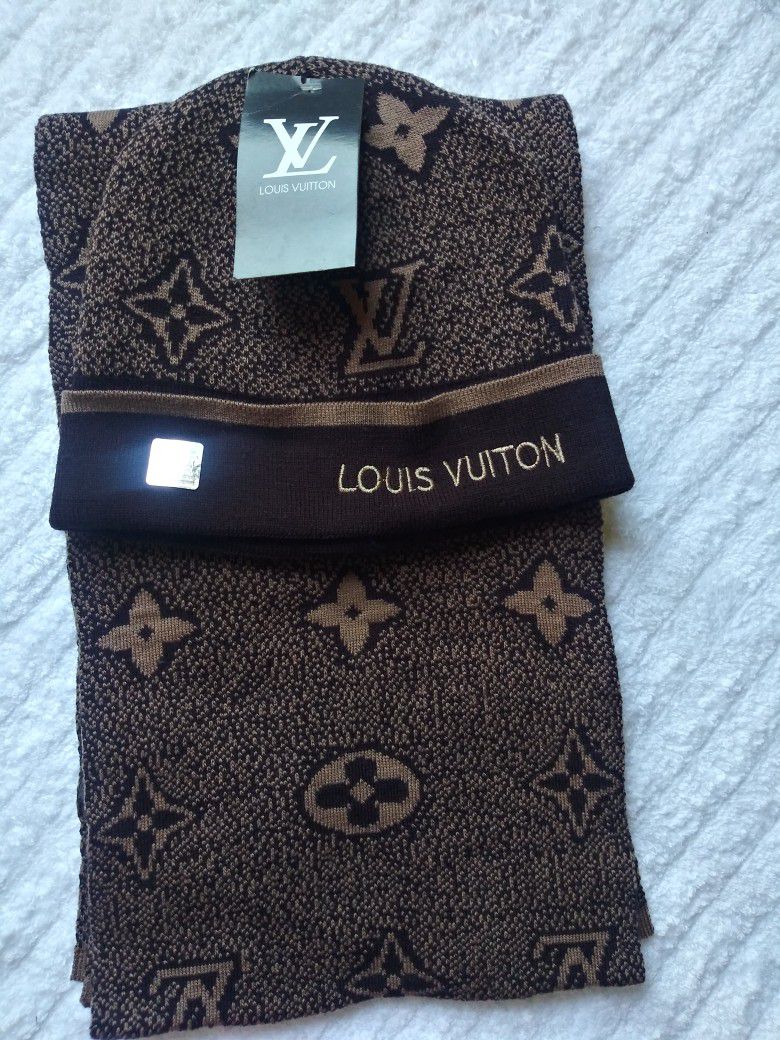Louis vuitton beanie/scarf