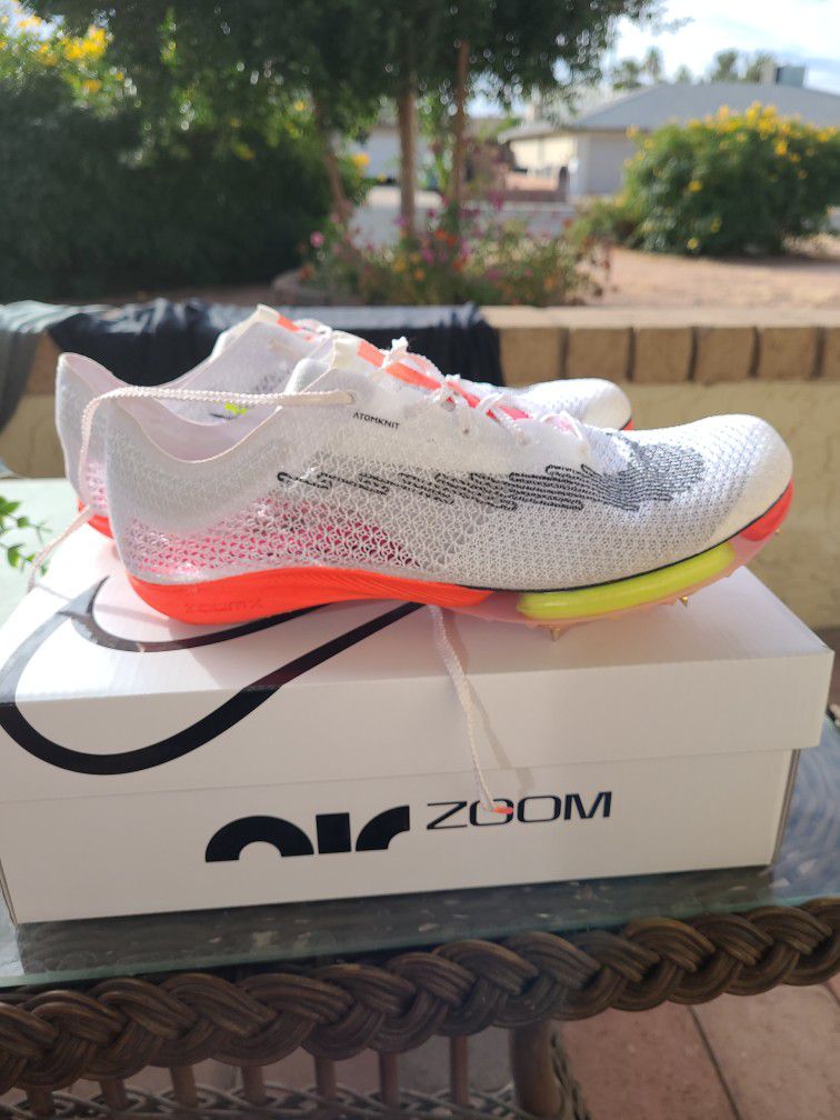 Air Zoom Victory Spikes