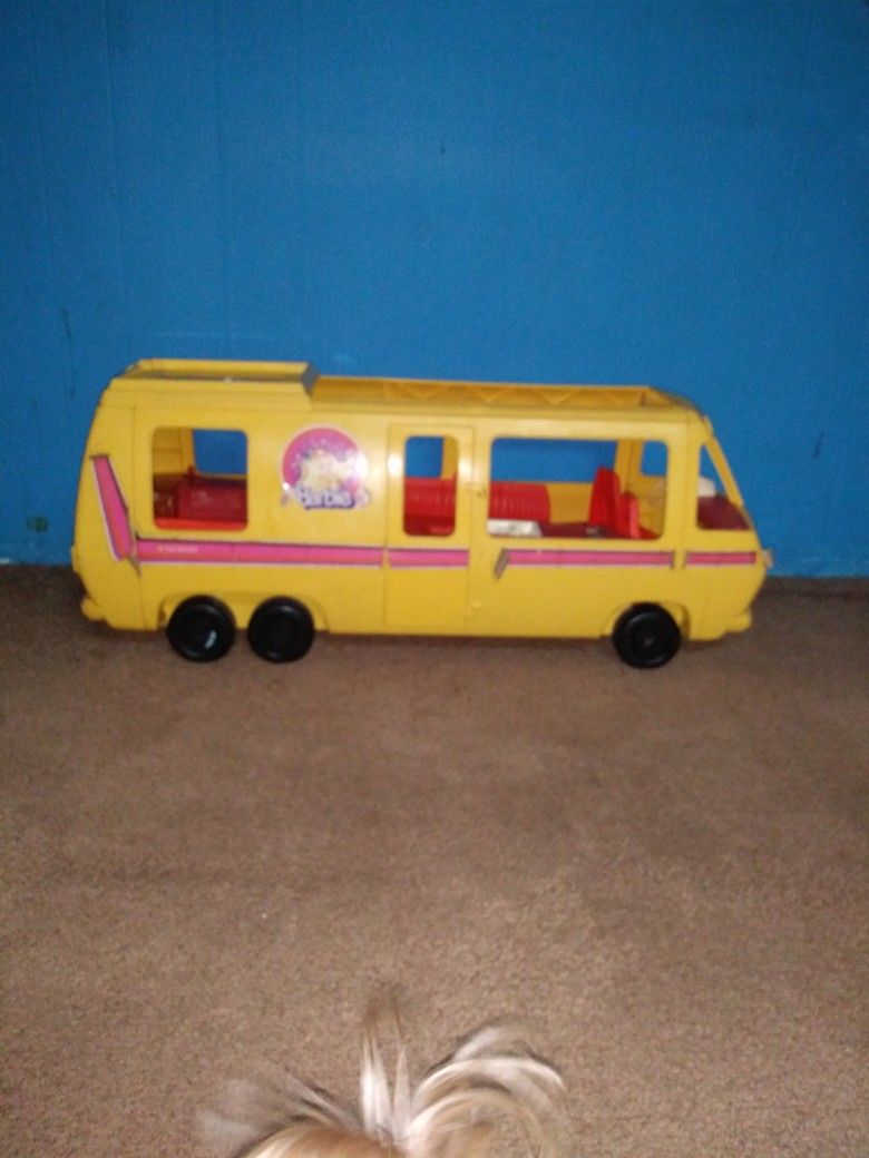 1976 Barbie Star Traveler R.V.