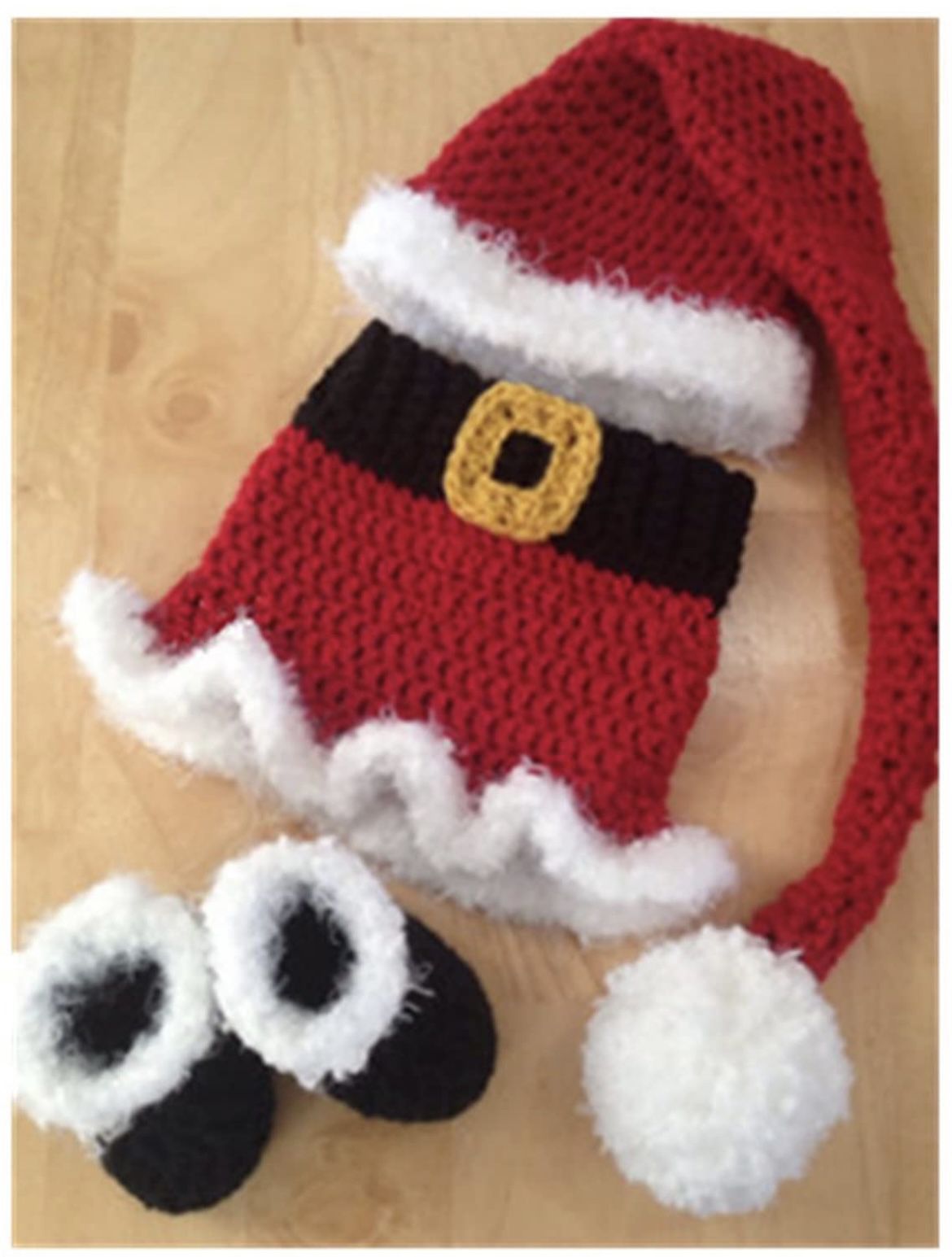 Baby Santa Outfit (Skirt, Hat And Shoes) 