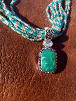 Handmade beaded Necklace with Pendant Thumbnail