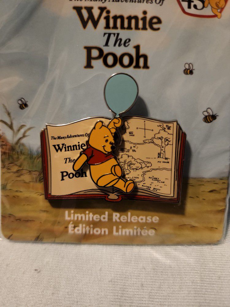 Disney Pin Winnie The Pooh 45th Anniversary, Limited Release 