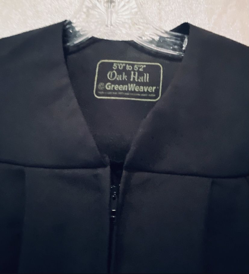 Harry Potter Oak Hall Greenweaver Graduation Gown