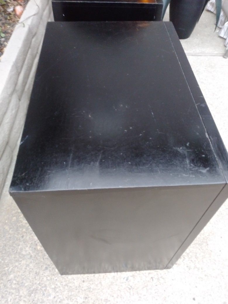 SET OF BLACK NIGHTSTANDS WITH CRYSTAL KNOBS