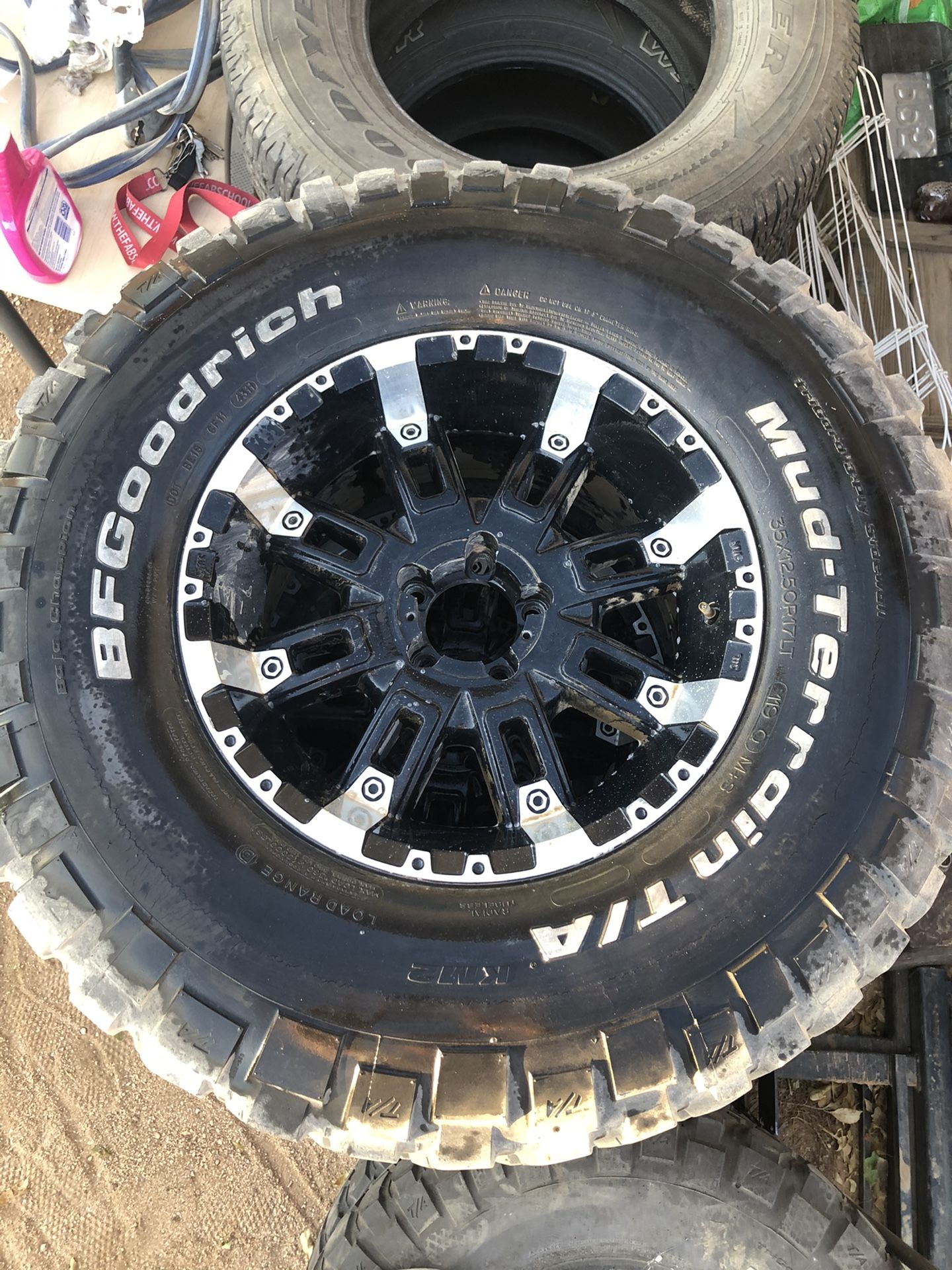 Jeep Wheels and tires for Sale in Apple Valley, CA OfferUp