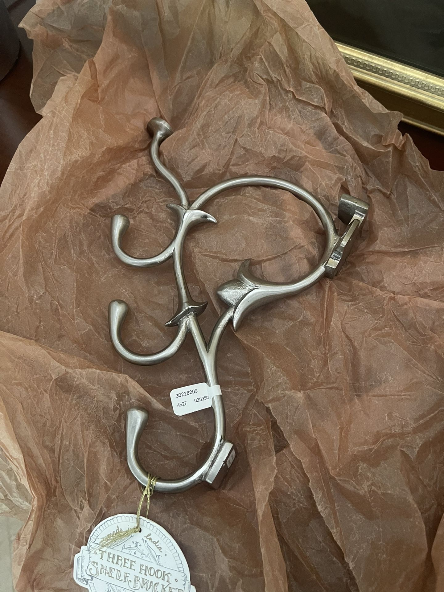 Set Of Four Anthropology Antique Boho Shelf Brackets Each With Three Hooks Metal Beautiful New Never Used