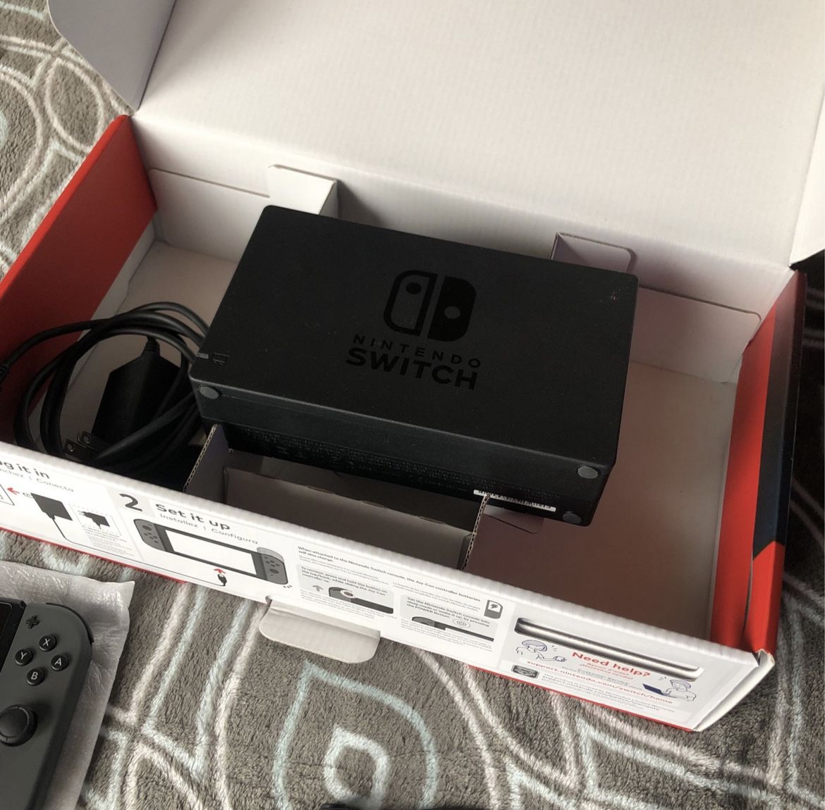 Black and Grey Nintendo Switch 