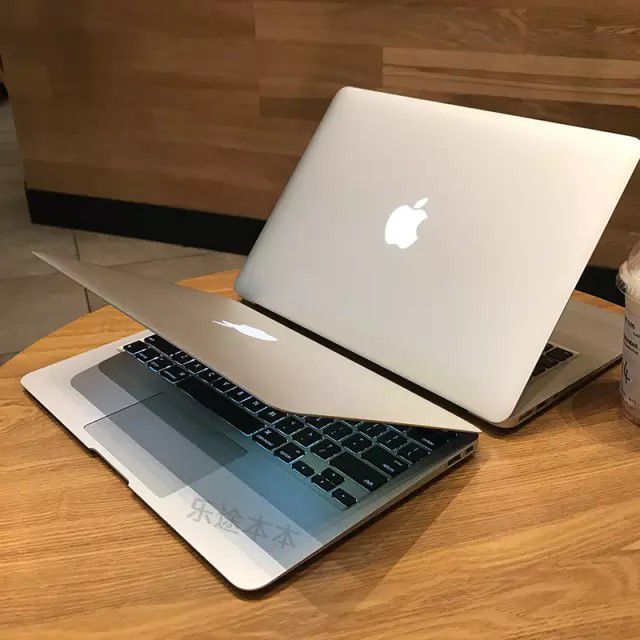 Refurbished Apple Laptop