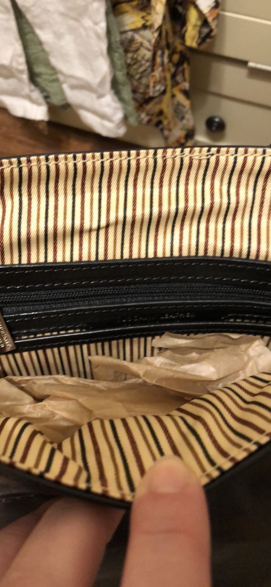 Calfskin Leather Crossbody Messenger Bag, Black