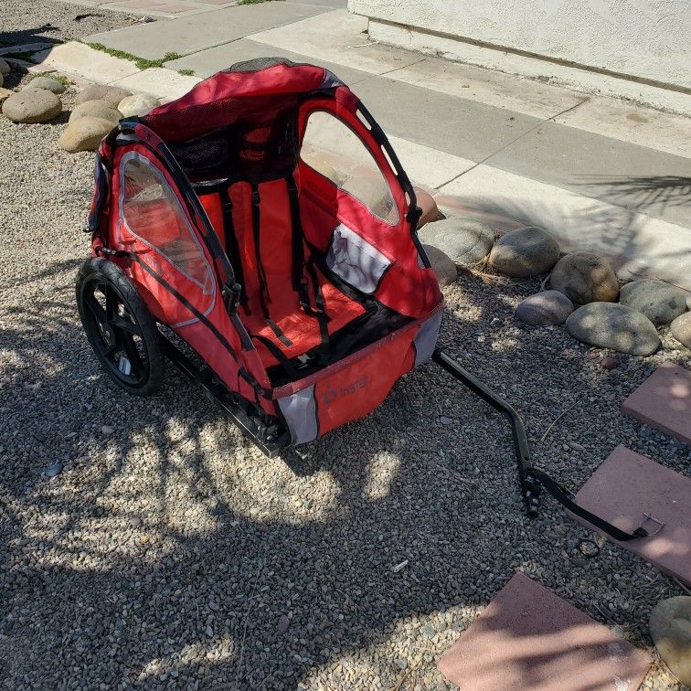 Instep Red Bike Trailer