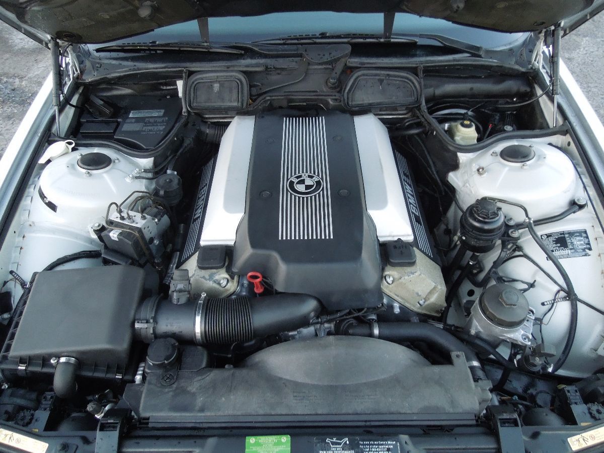 2001 BMW 7 Series