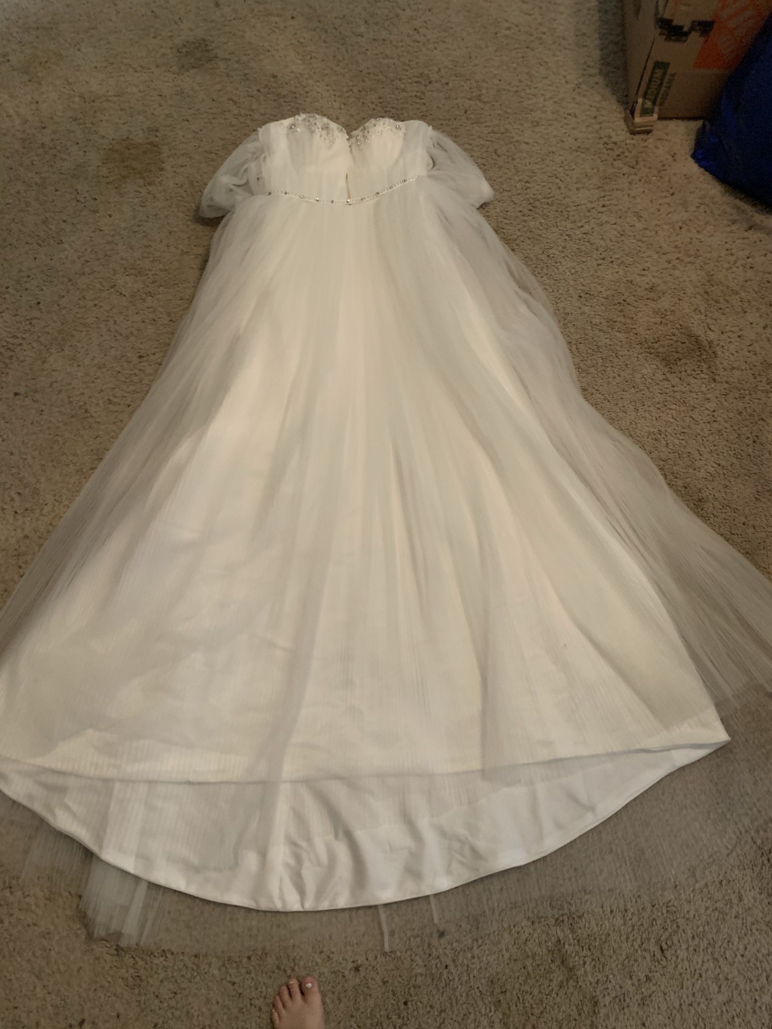 Brand New Never Worn Wedding Dress