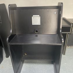 I have 29 desk nine tall ones and 20 short ones,for computers or telemarke or for whatever you may need this style for $10 each or all Make Offer Th Thumbnail