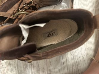Ugg Boots (Hiking) Thumbnail