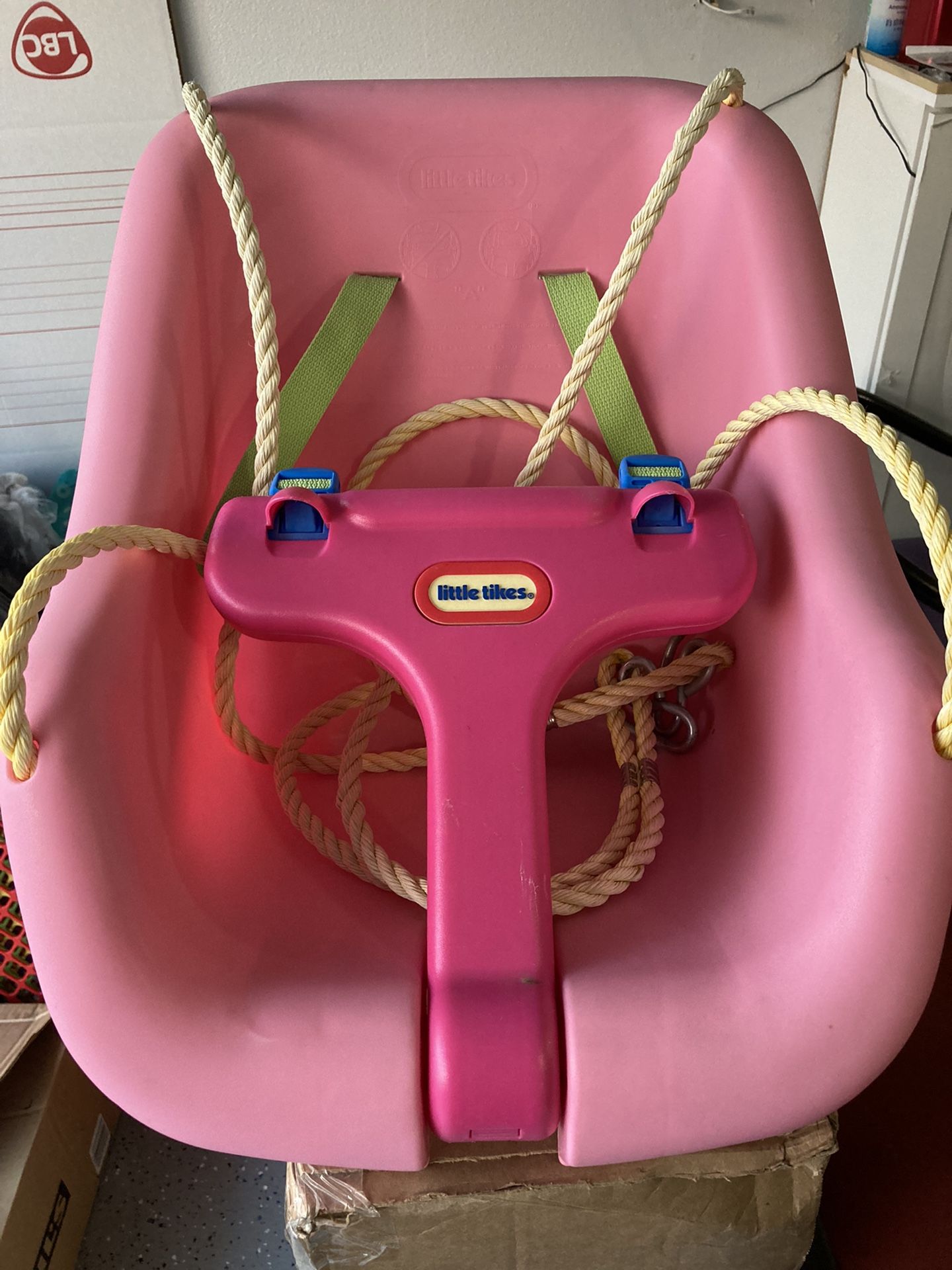 Little Tikes Kid Swing