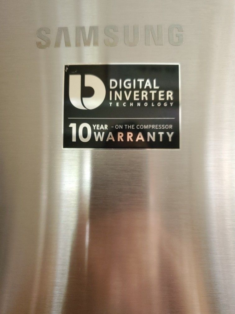 SAMSUNG 22 Cu Ft French Door Refr