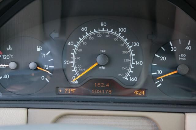 1999 Mercedes-Benz E-Class