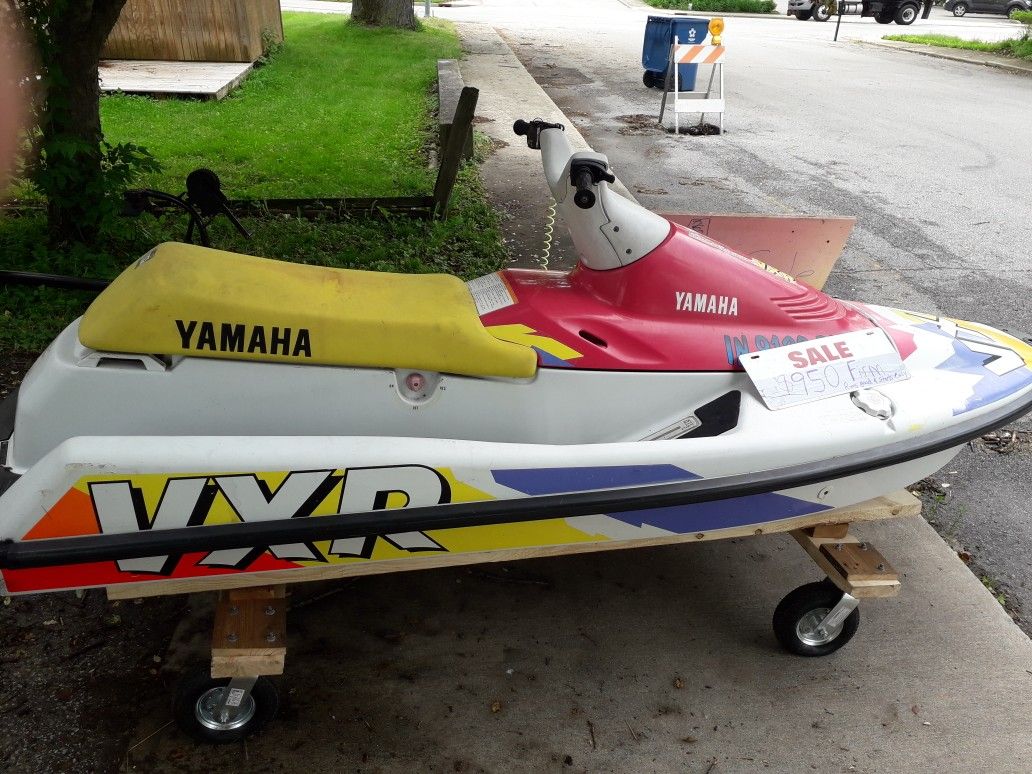 Yamaha vxr wave runner