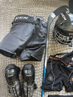 Boys Hockey Protective Gear Set Ice Skates LA Kings Thumbnail
