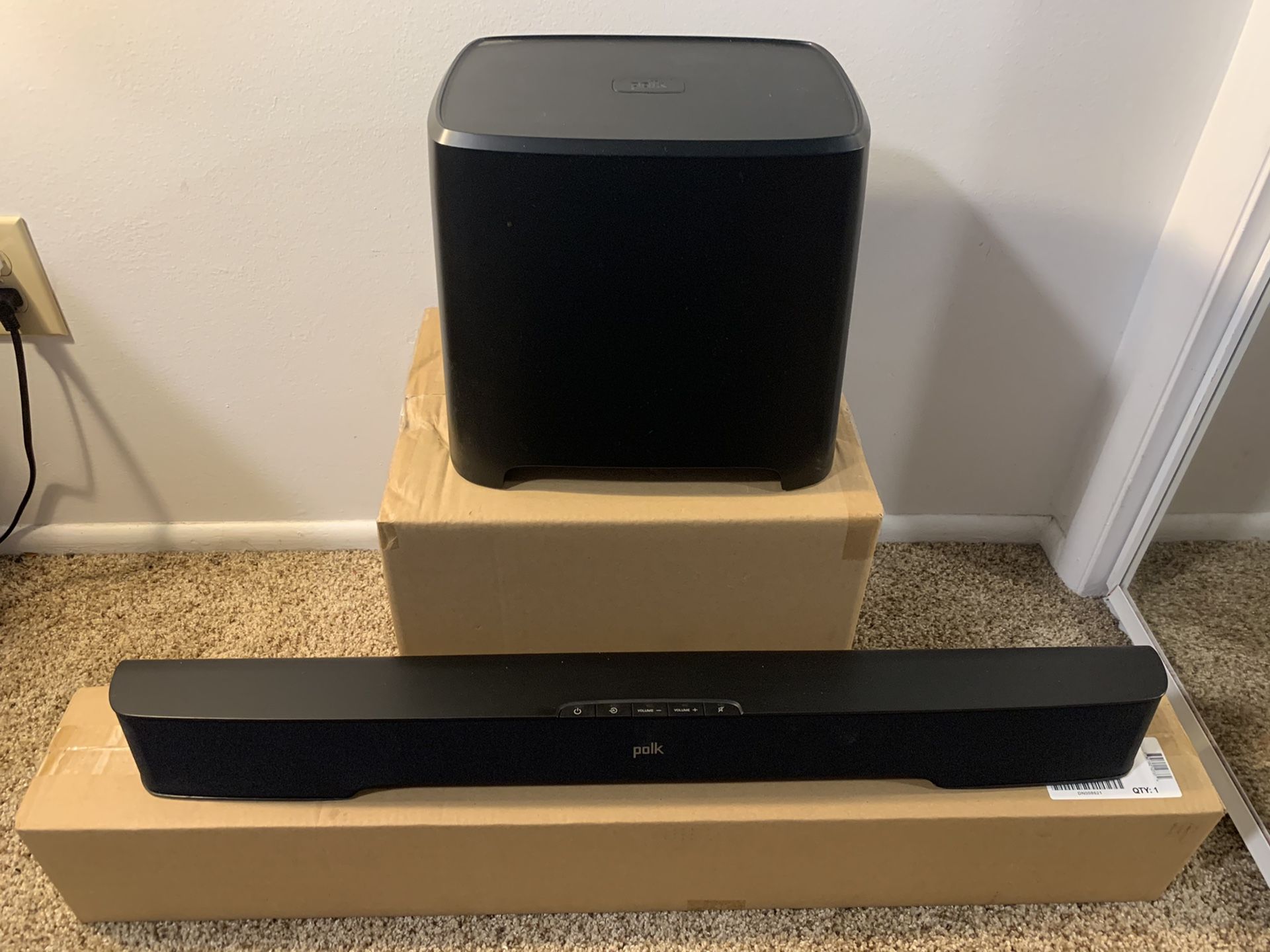 Polk smart sound bar with wireless subwoofer
