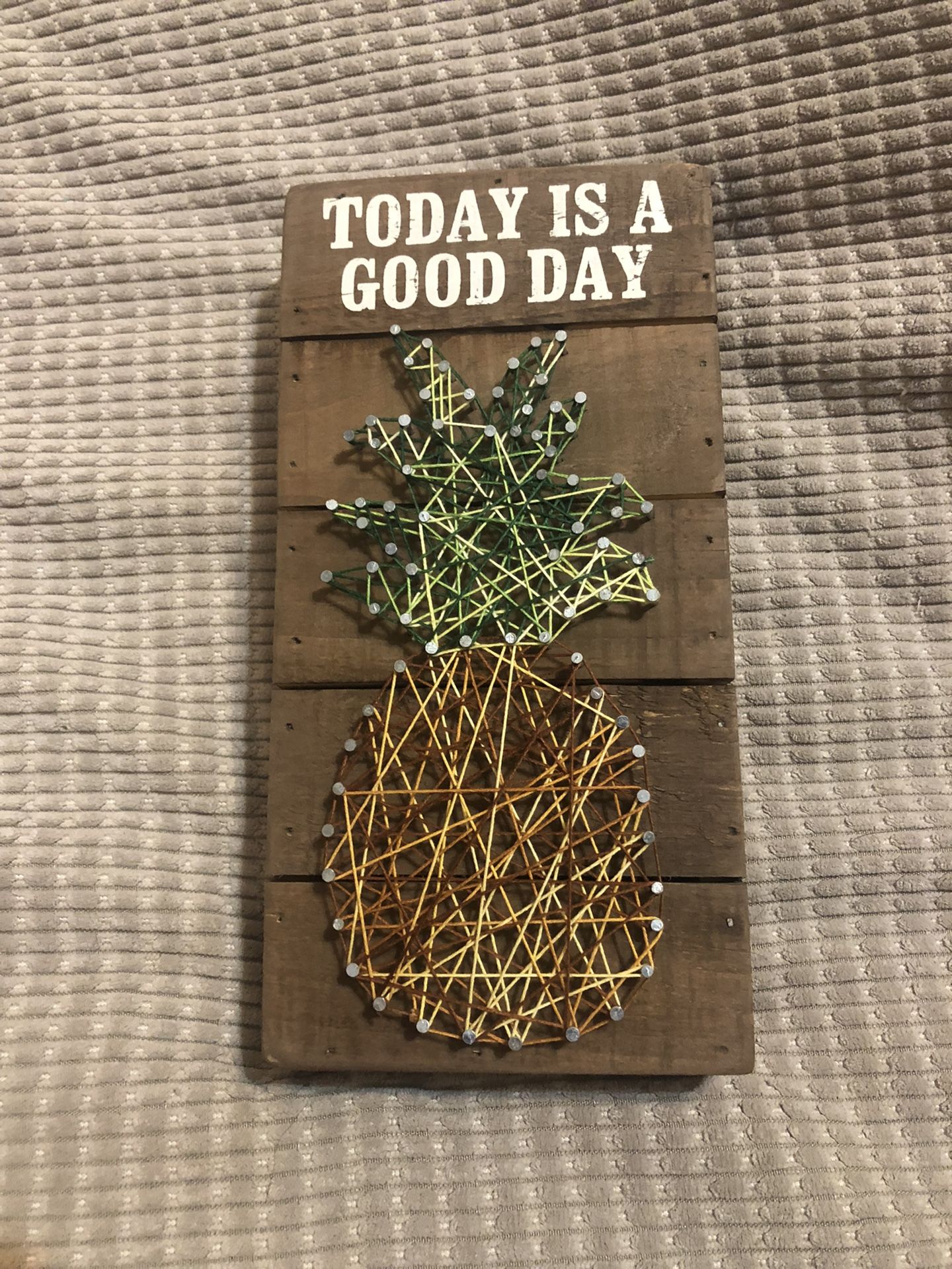 Pineapple String Nail Art Decor Wood Sign