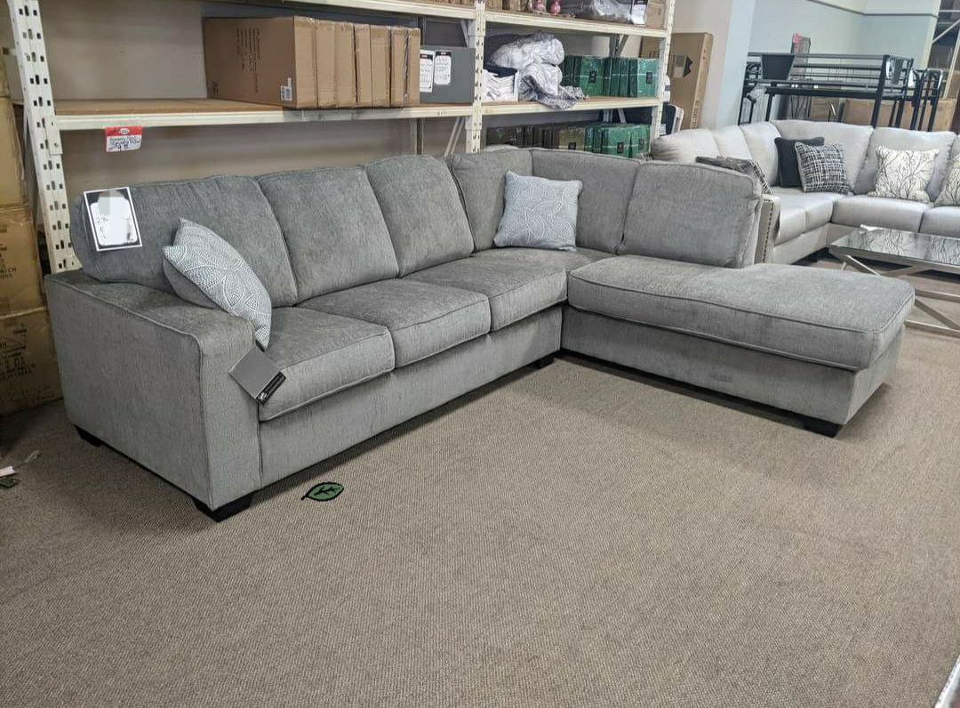 🪶💲39 Down Payment. IN STOCK SPECIAL] Altari Alloy RAF Sectional

by Ashley Furniture