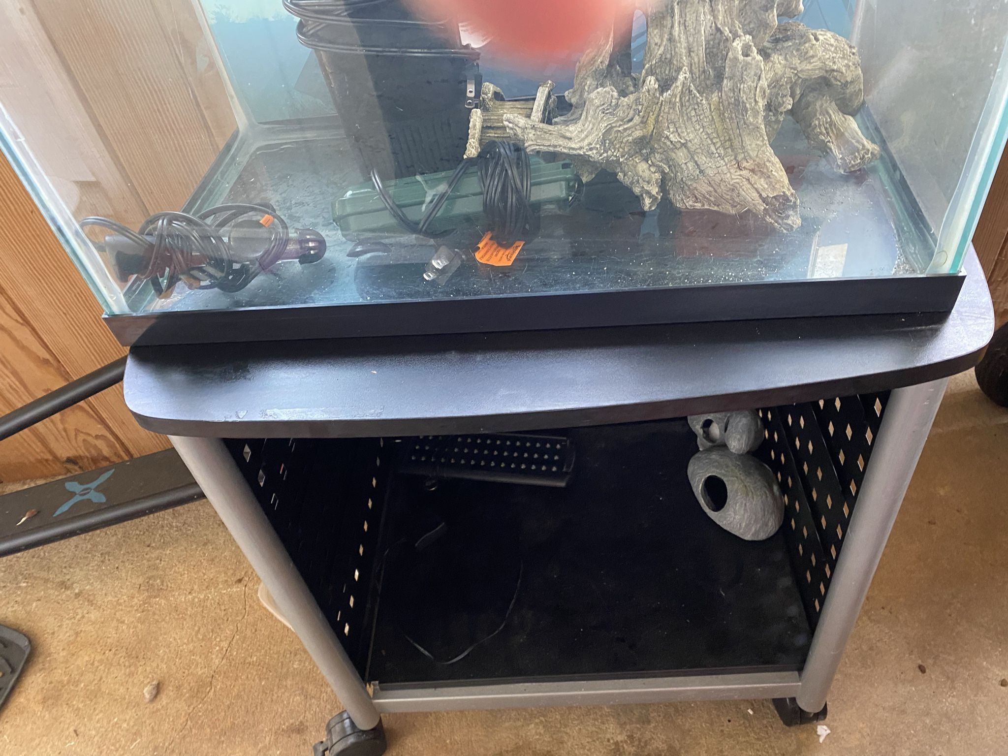 40 Gallon Fish Tank And Stand