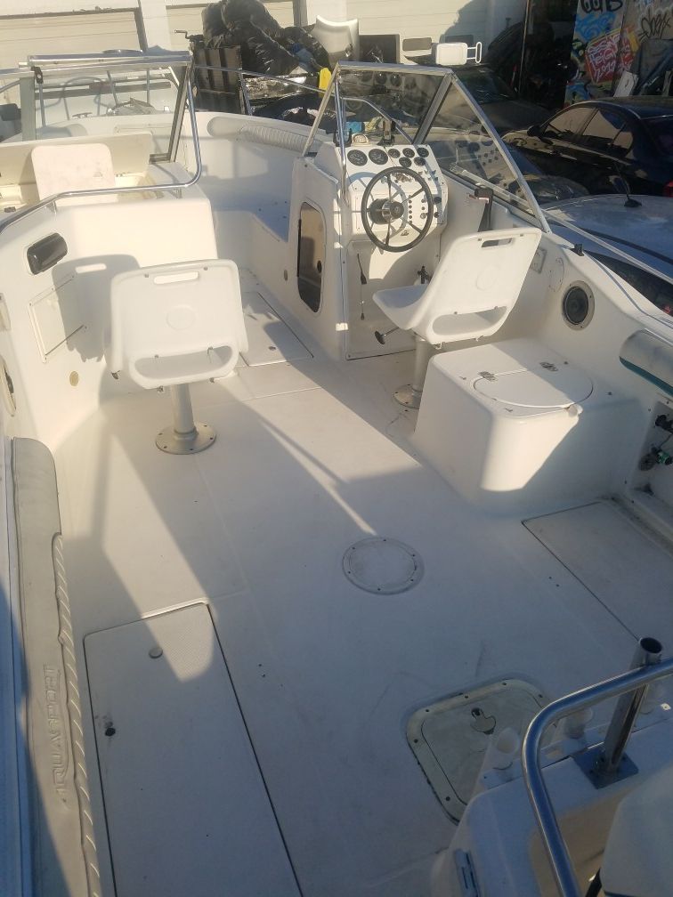 98 aquasport 200 horsepower Evinrude outboard motor