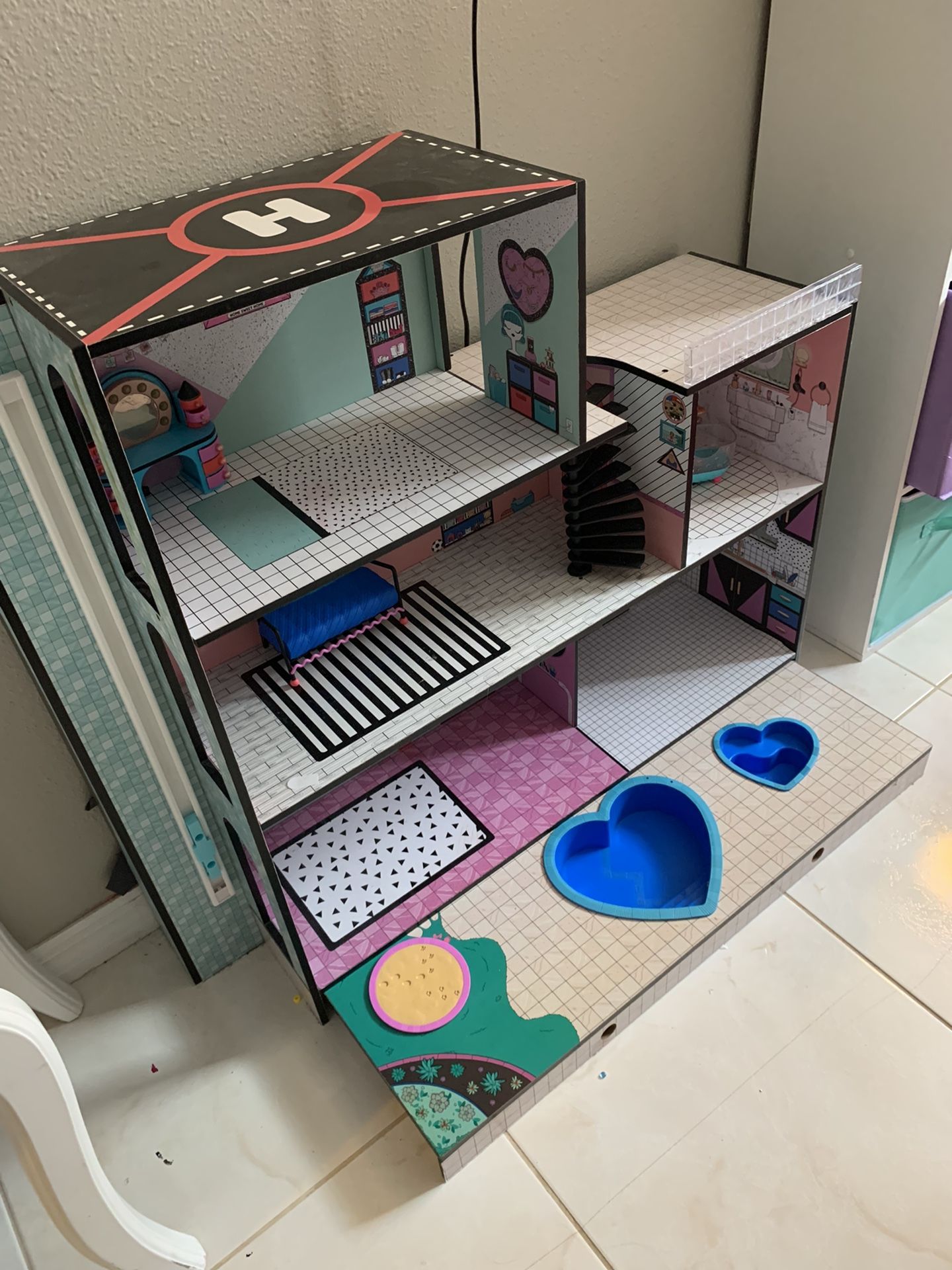 LOL Doll House, Dolls and Misc. Accessories