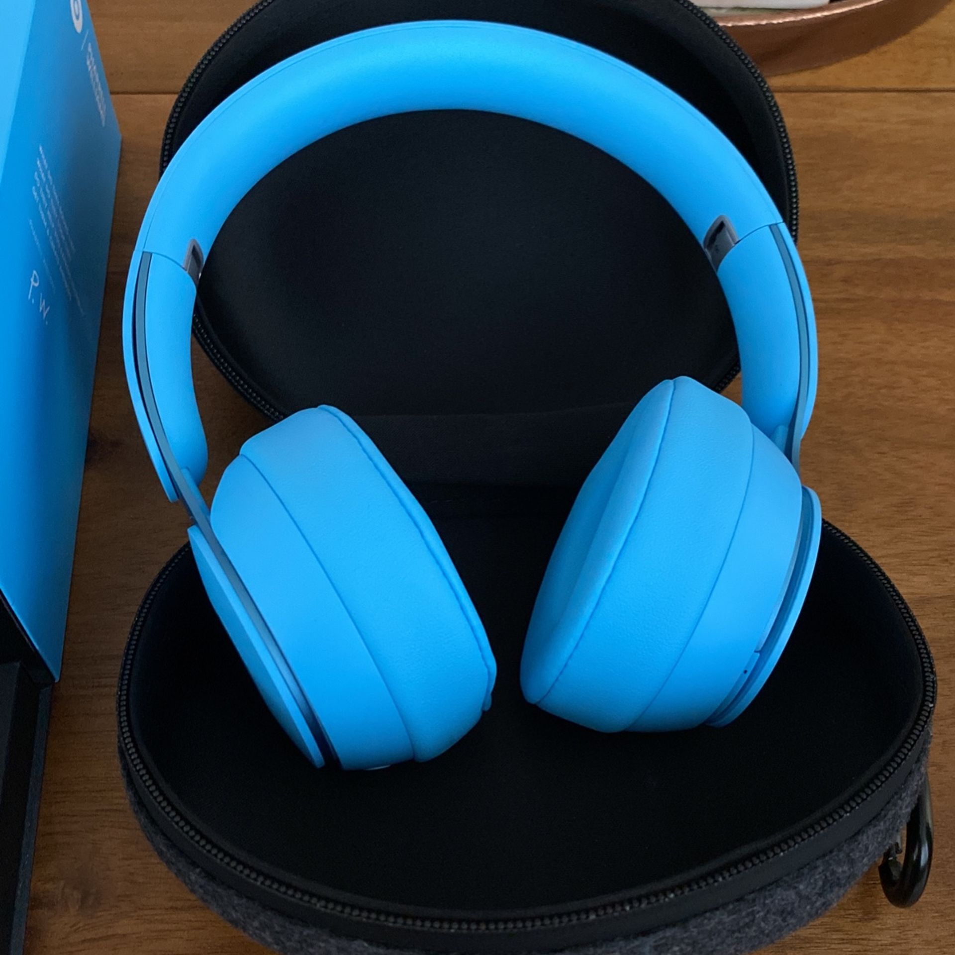 Beats Solo Pro More Matte Pharrell Edition