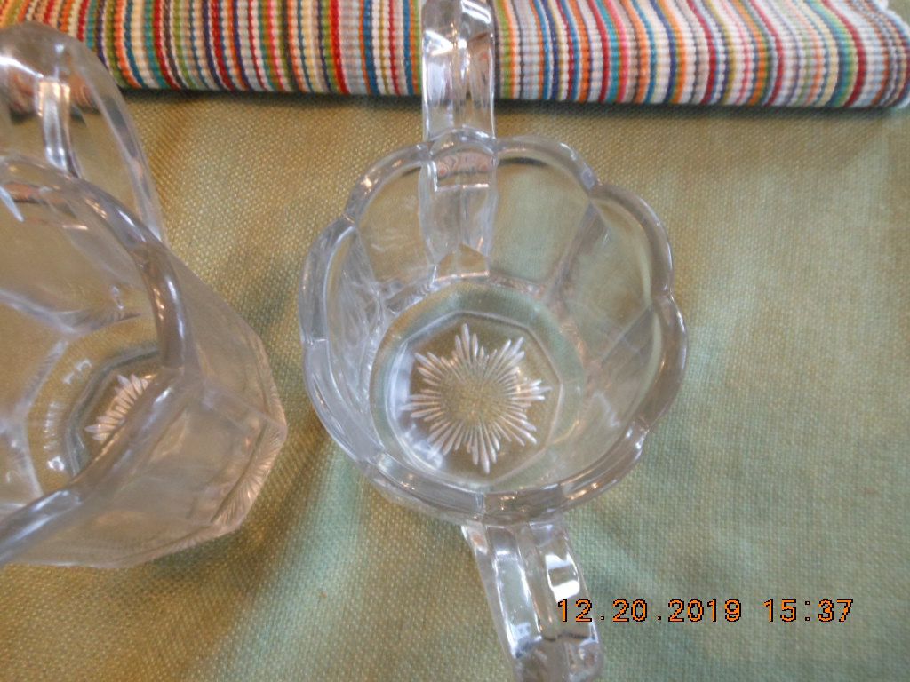 VINTAGE HEAVY CLEAR GLASS PANELED SCALLOPED CREAMER SUGAR SET