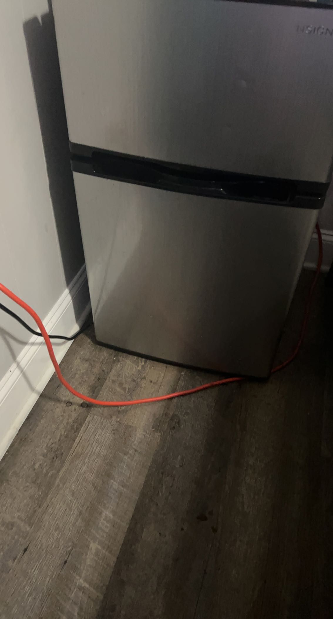 Mini fridge/freezer