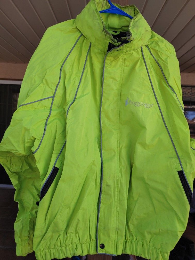 FROGG TOGGS wind and waterproof jacket