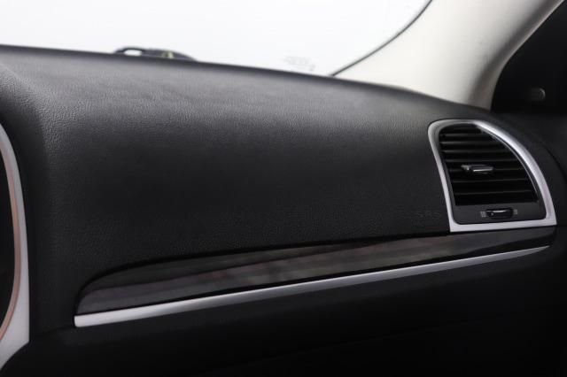 2019 Chrysler 300