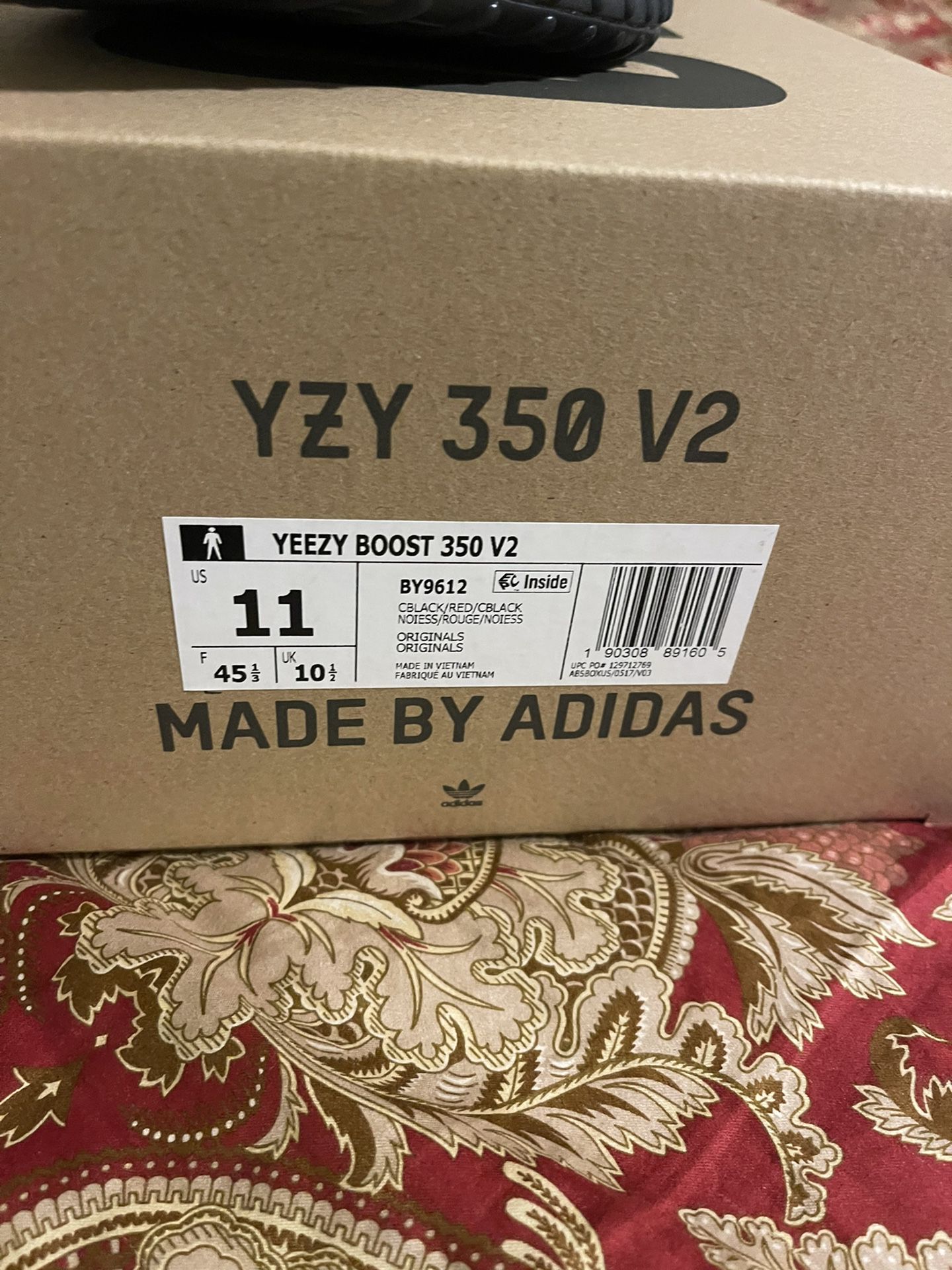 Yezzy Boost 350  Black and Red  Size 11