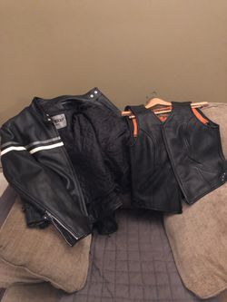 Women’s leather motorcycle jacket and vest Thumbnail
