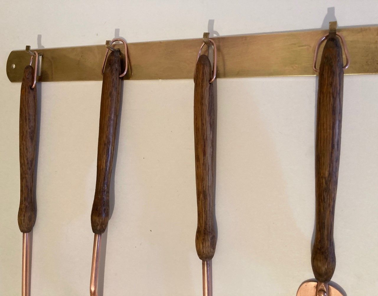 Vintage 5 Piece Set of Hanging Copper and Wood Serving Utensils, Spatula, Laddle, Strainer, Spreader, Brass Hanging Bar Holder, 14" Wide Brass Bar