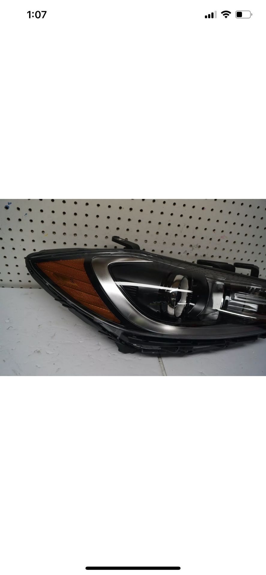 2016 2018 HYUNDAI ELANTRA RIGHT SIDE HEADLIGHT OEM