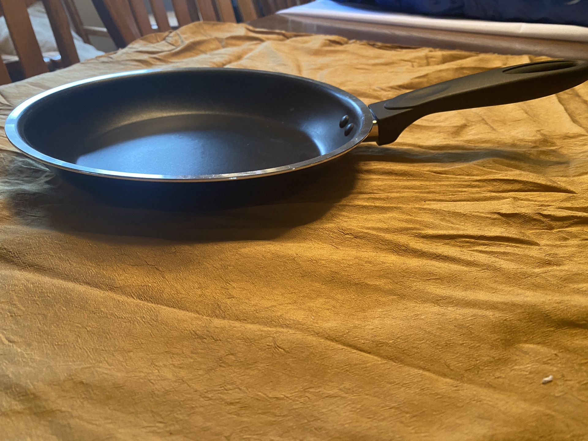 Tools of the Trade 9” Fry Pan