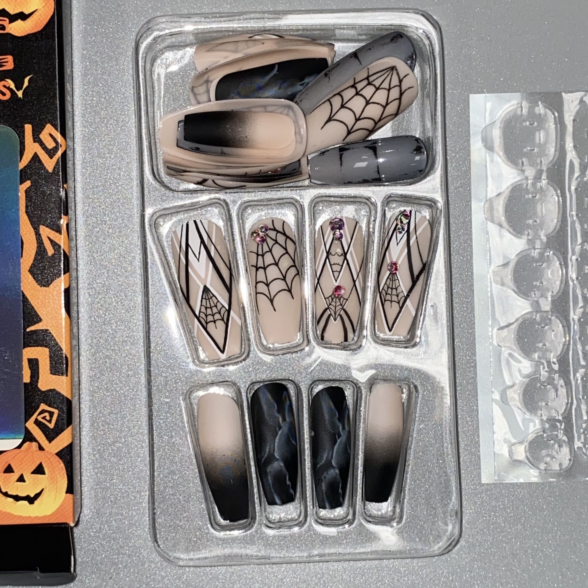 Halloween Press On Nail Tips Pretty - Free Nail Buffer
