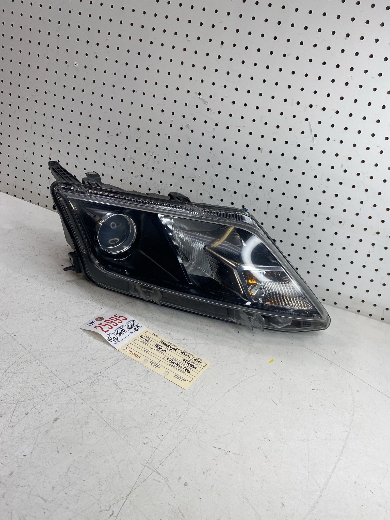 2010 2012 FORD FUSIÓN RIGHT SIDE HEADLIGHT LAMP OEM