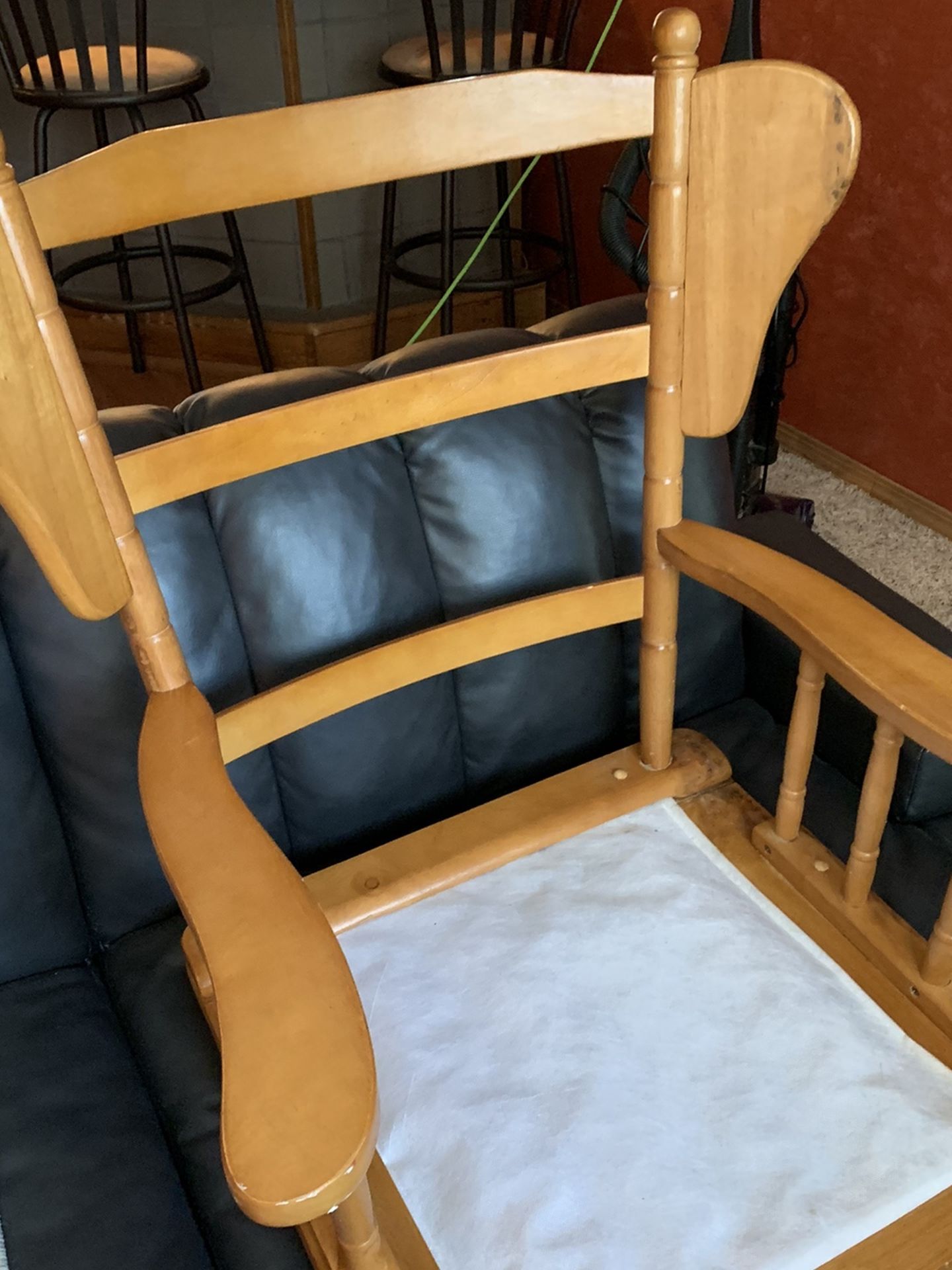 Glider w/ Ottoman