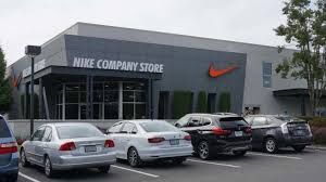 Nike Employee Store (looking)