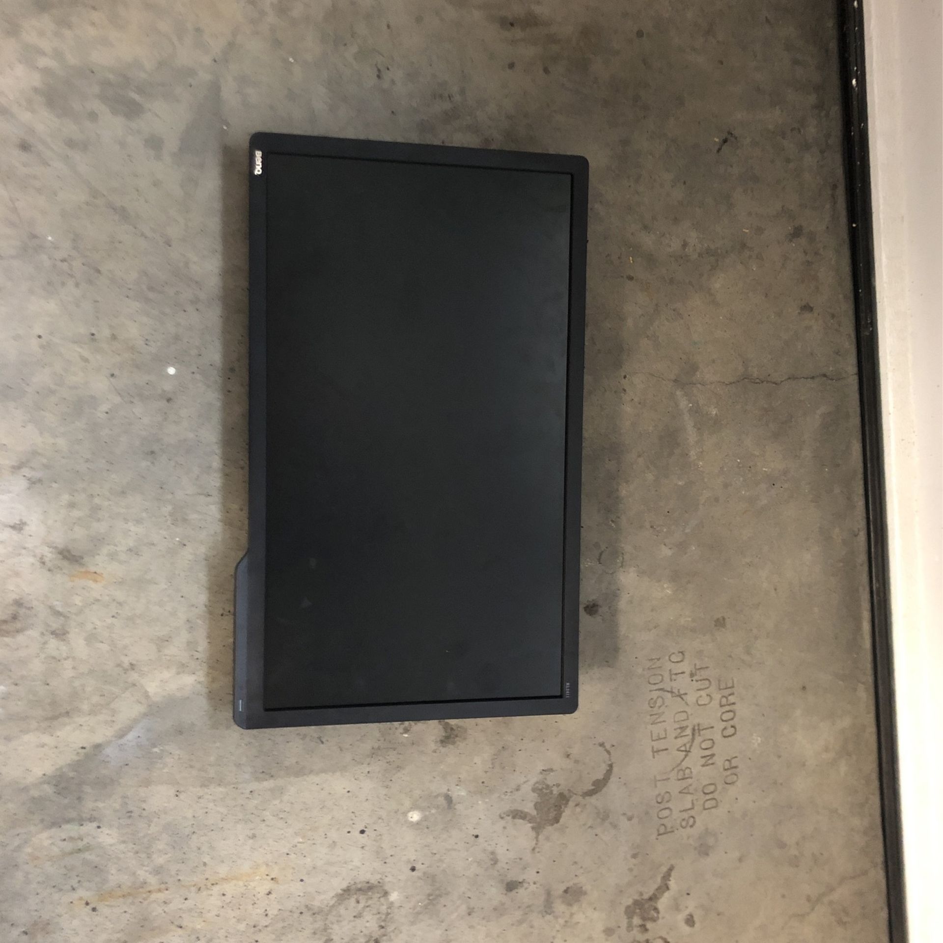 2 Benq Monitors