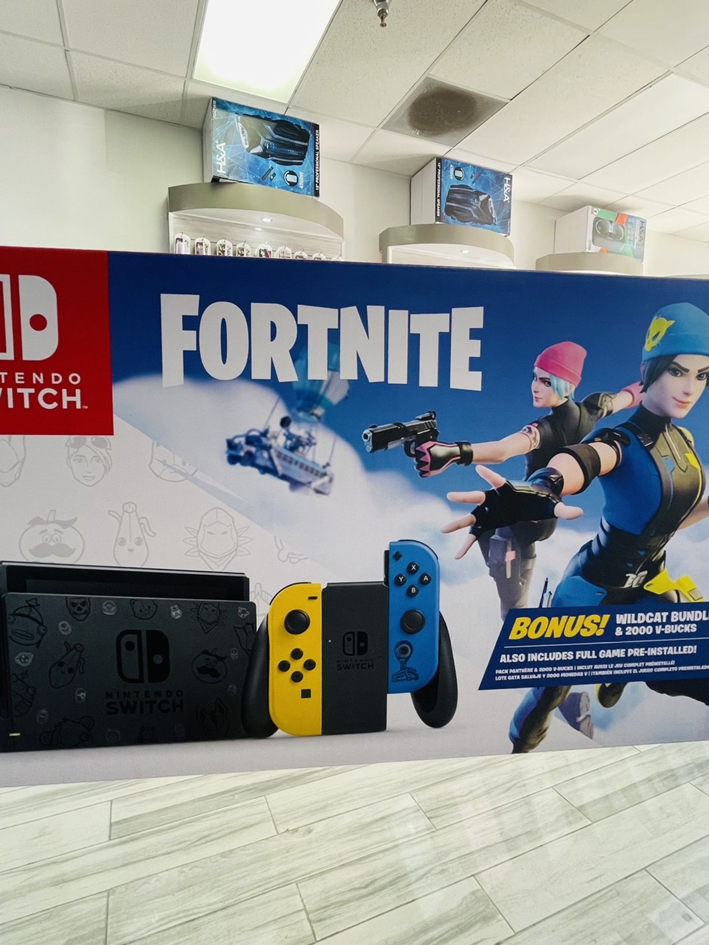 Nintendo Switch Brand New-take Me Home For As Low As $30 Down Payment Today!!