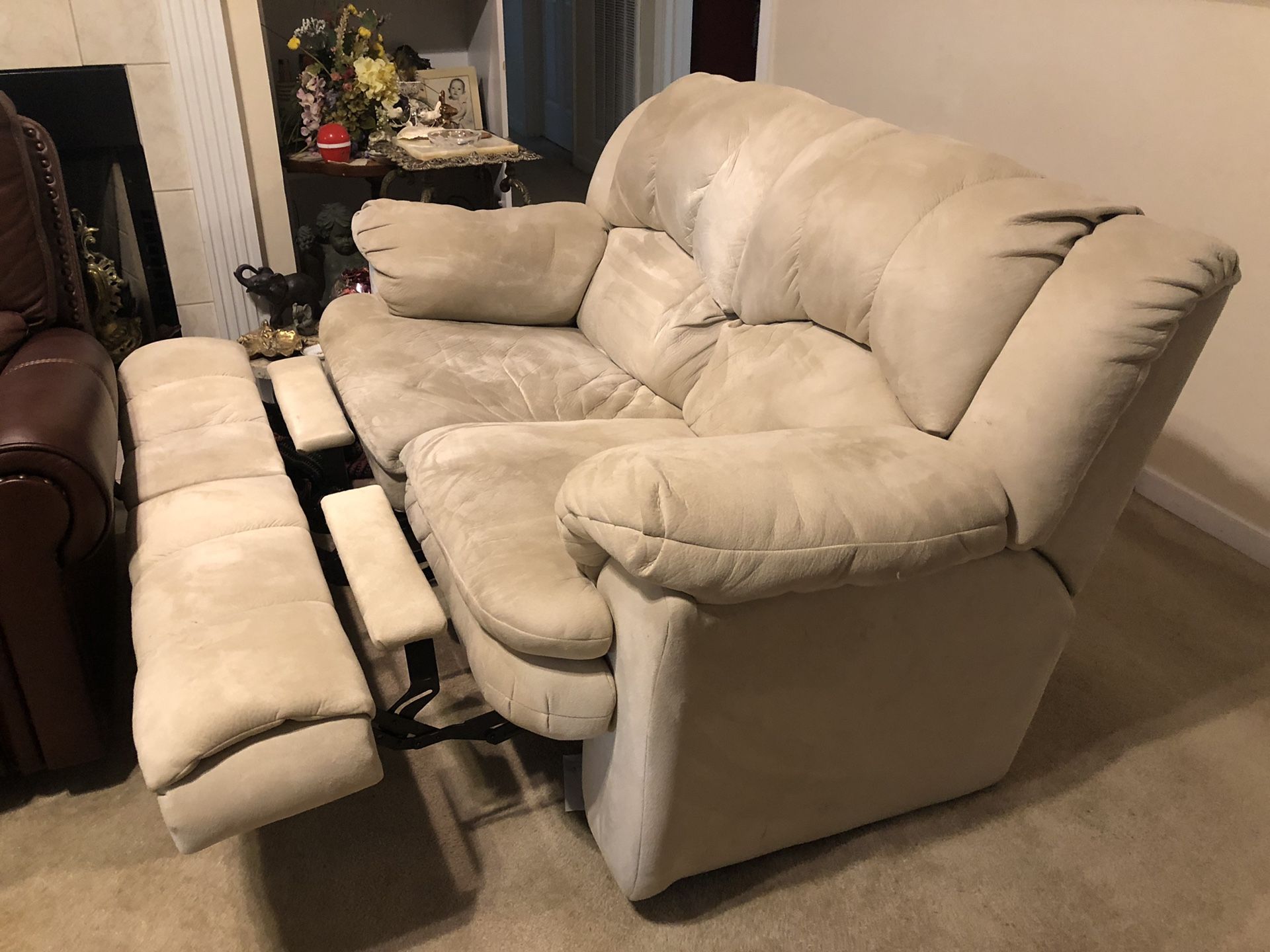 Reclining Love Seat