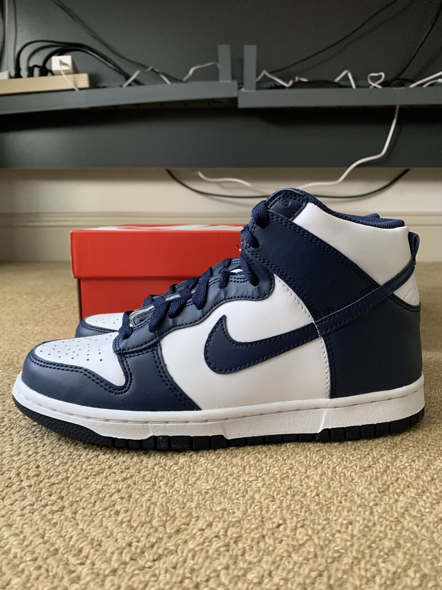 Nike Dunk High Championship Navy GS (Size 7Y)