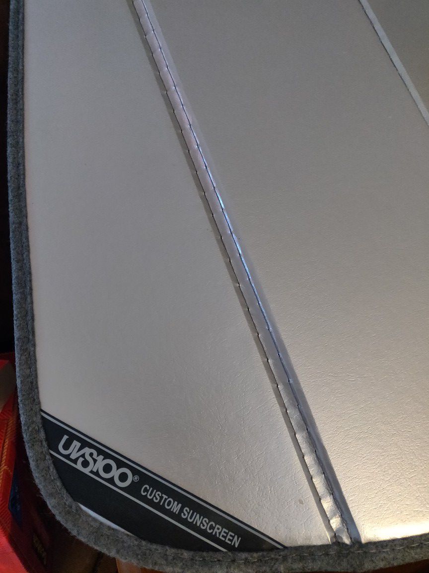 Custom windshield Sunshade for 2016-2018 Chevy Silverado